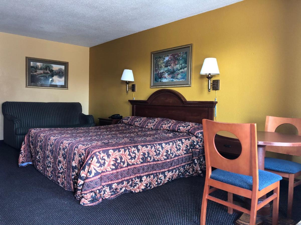 Capital Inn Кордел Экстерьер фото