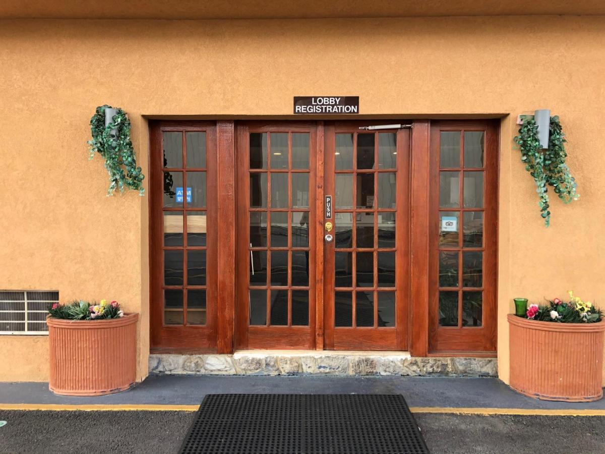 Capital Inn Кордел Экстерьер фото